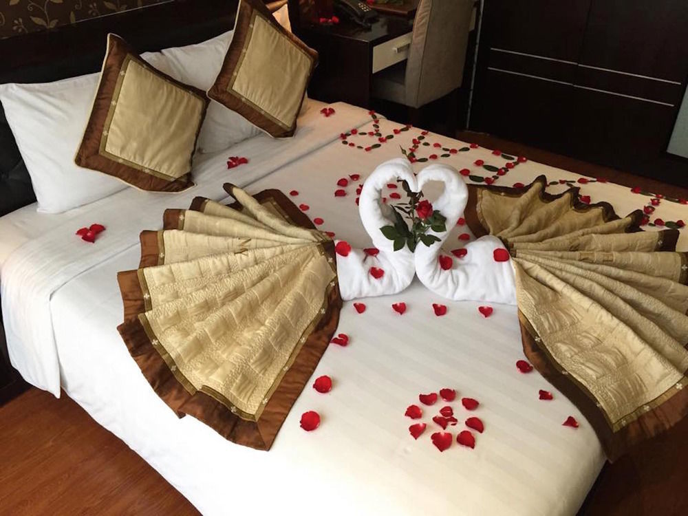 Ha Noi Panda Hotel Hanoi Bagian luar foto